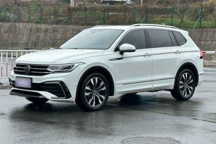 Used Volkswagen Tiguan L 2023 330TSI Automatic Two-Wheel Drive R-Line Enjoyment Edition