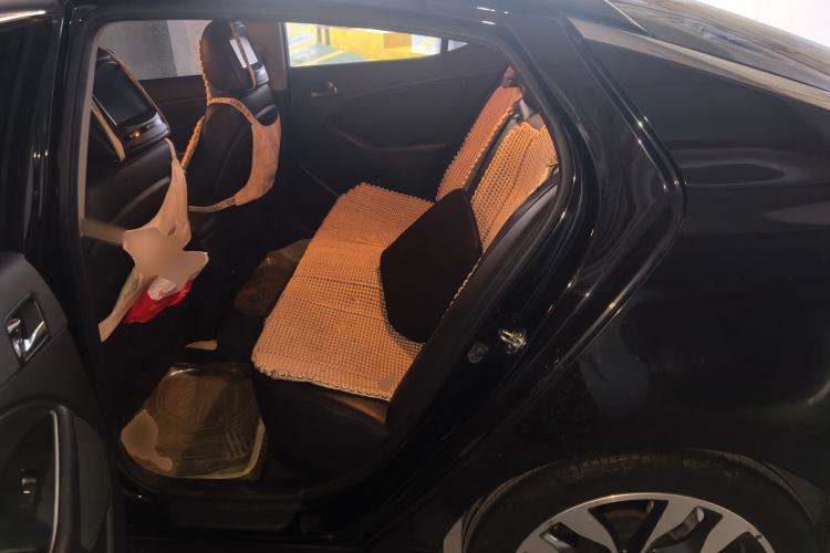 Used Kia K5 2012 2.0L Automatic DLX
