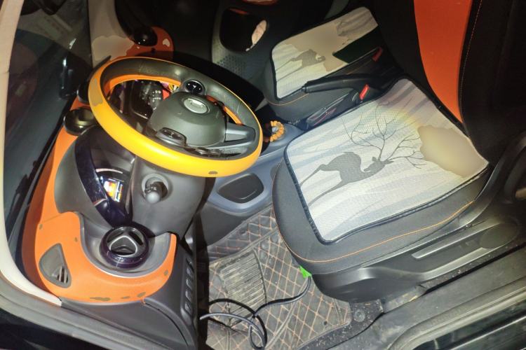 Used smart fortwo 2015 1.0L 52 kW Hardtop Passion Edition
