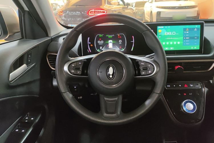 Used ORA White Cat 2022 Xiaoyue Mao Edition 360 km Luxury Model Lithium NMC