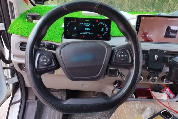 Used JMC E Fushun 2025 Model, Open Window Version, 41.86 kWh, Short Axle, Low-roof