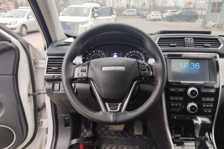Used Haval H2 2017 Red-Label 1.5T Automatic Two-Wheel Drive Elite Model