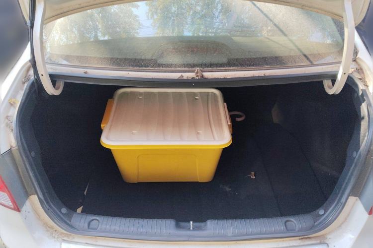 Used Kia K2 2015 Sedan 1.4L Automatic GLS Trunk