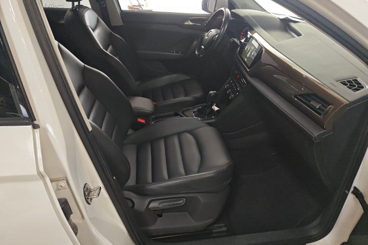 Used Volkswagen Tharu 2020 280TSI Two-Wheel Drive Comfort Edition China VI Standard Right Front Seat