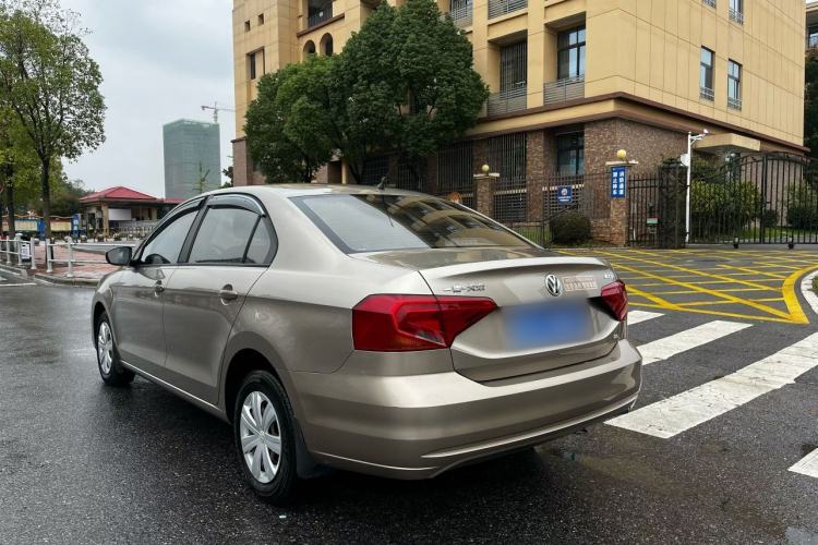 Used Volkswagen Jetta 2017 1.5L Manual Fashion Edition
