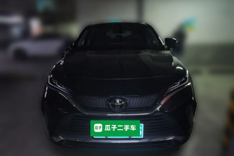 Used Toyota Harrier 2022 2.0L CVT Two-Wheel Drive Deluxe Edition
