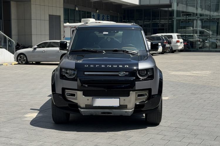 Used Land Rover Defender 2021 110 P400 X Exterior 5