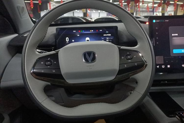 Used Changan UNI-Z New Energy 2024 Blue Whale Smart Electric iDD 125km Excellence Model