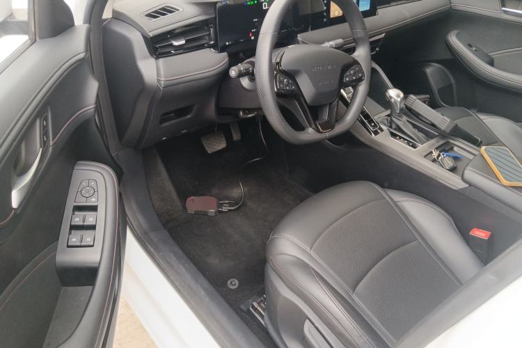 Used Roewe i5 2024 1.5L CVT Luxury Edition