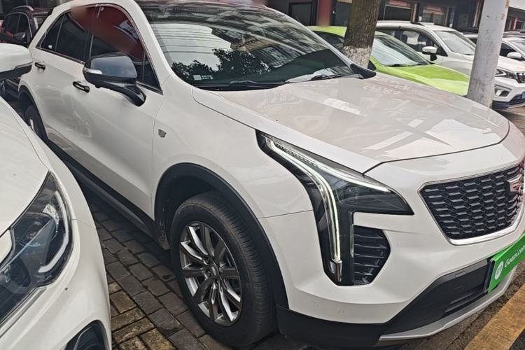 Used Cadillac XT4 2021 28T Two-Wheel Drive Leading Version
