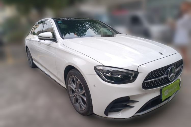 Used Mercedes-Benz E-Class 2022 Revised Version E 300 L Luxury Edition Front Right 45 Deg