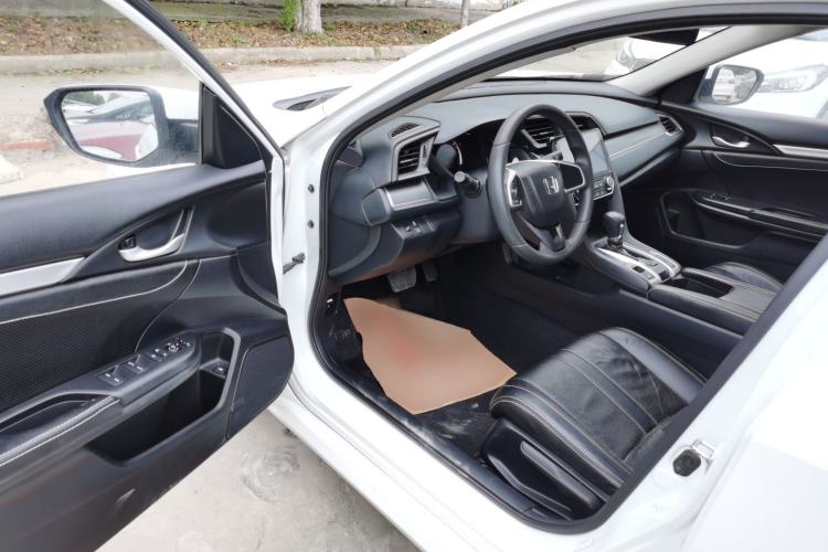 Used Honda Civic 2016 180TURBO CVT Comfort Version