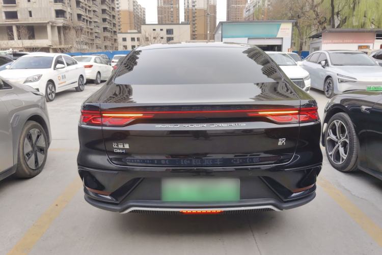 Used BYD Han 2024 DM-i Glory Edition 121KM Prestige Model

