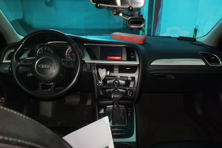 Used Audi A4L 2013 35 TFSI Automatic Standard Model
