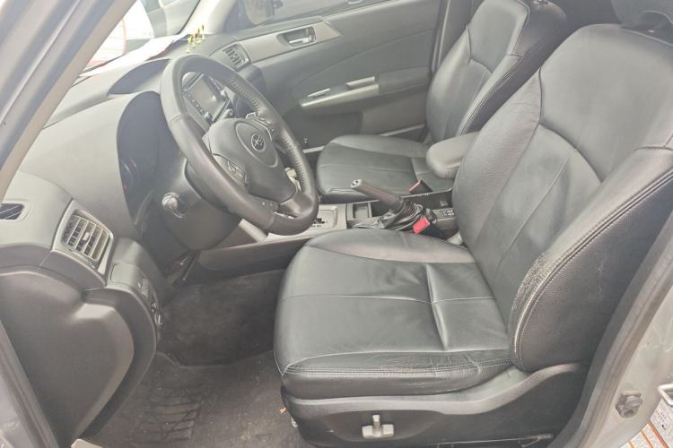 Used Subaru Forester 2011 2.5XS Automatic Luxury Edition Left Front Seat