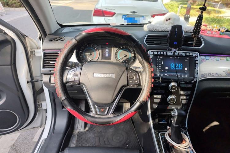 Used Haval H2 2017 Red-Label 1.5T Automatic Two-Wheel Drive Luxury Model