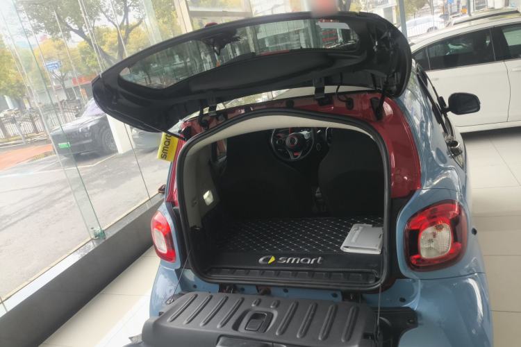 Used smart fortwo 2018 1.0L 52kW Hardtop Passion Edition China V Standard
