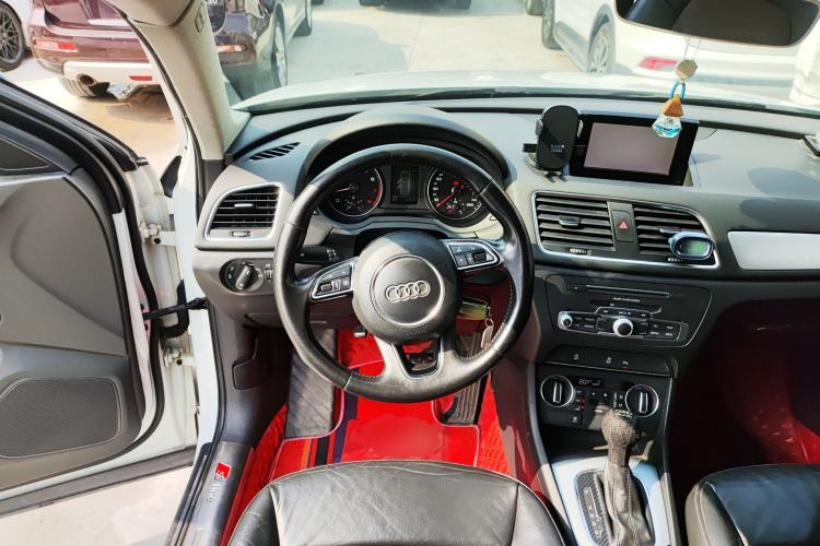 Used Audi Q3 2016 30 TFSI Fashion Model
