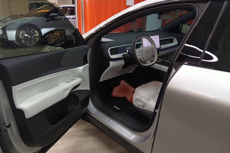 Used XPeng G6 2023 580 Long-Range Pro