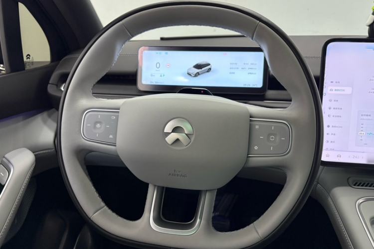 Used Nio ES6 2025 75 kWh Interior 6