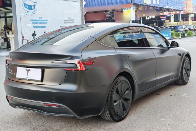 Used Tesla Model 3 2023 Long-Range All-Wheel-Drive Version