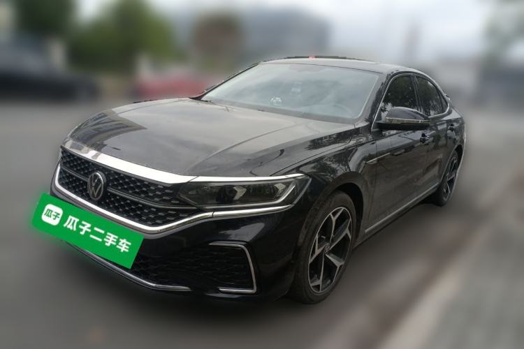 Used Volkswagen Passat 2024 330TSI Starry Elite Edition