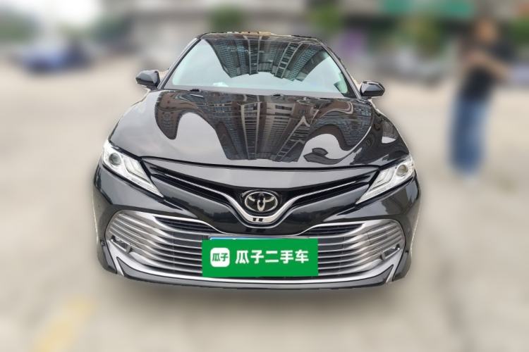 Used Toyota Camry 2019 Revised Version 2.0G Luxury Edition
