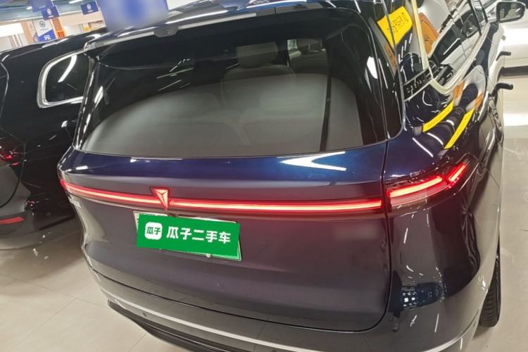 Used Deepal S09 2025 Four-Wheel Drive Ultra+ Custom Edition
