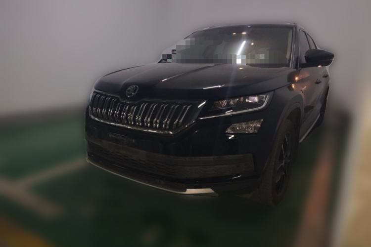 Used Skoda Kodiaq 2019 Facelifted TSI330 7-Seater Two-Wheel-Drive Luxury Enjoyment Edition China VI Standard