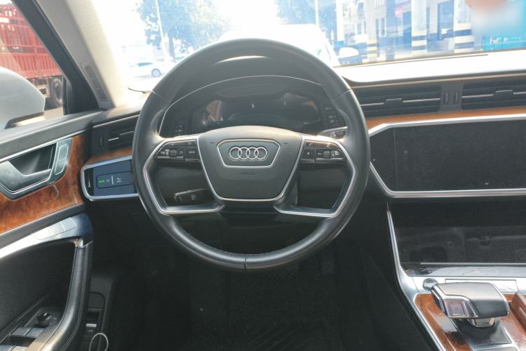 Used Audi A6 2021 allroad quattro Explorer 55 TFSI Prestige Off-Road Model
