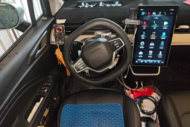 Used NETA V 2022 Long-Range Industry Custom Edition
