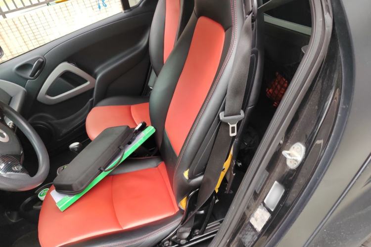 Used smart fortwo 2012 1.0 MHD Hardtop Standard Edition Left Rear Seat
