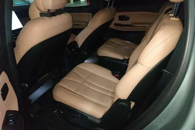 Used Nio ES8 2022 100 kWh Six-Seater Version Left Rear Seat