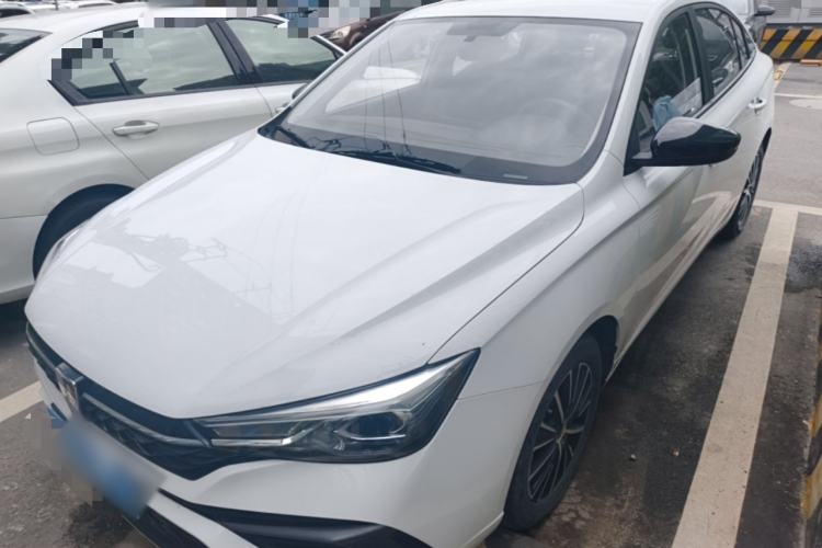Used Roewe i5 2021 1.5L CVT Platinum Edition