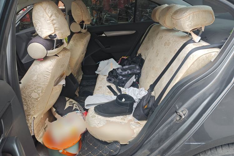 Used Volkswagen Lavida 2013 Revised Classic 1.6L Manual Fashion Edition