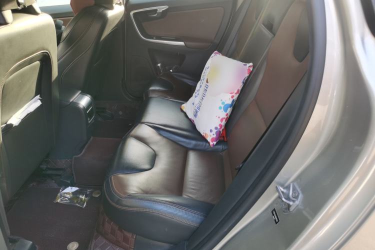 Used Volvo XC60 2015 T5 Smart Upgrade Model
