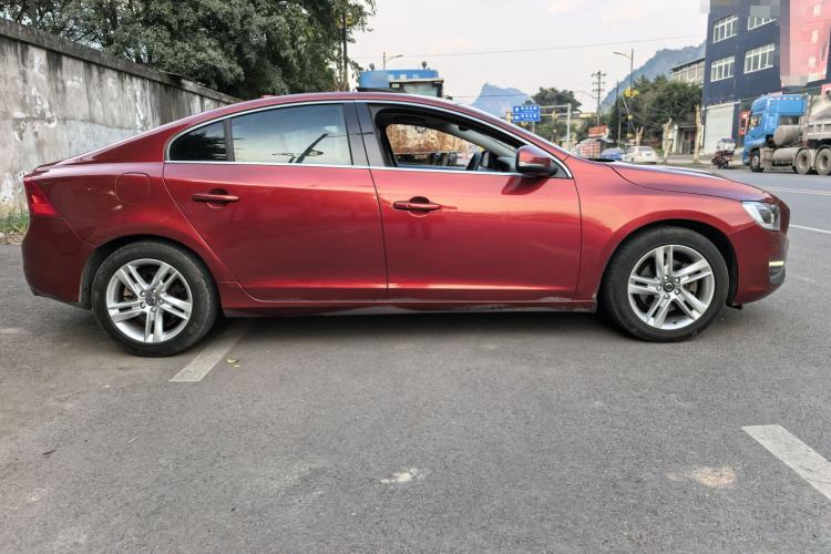Used Volvo S60 2014 S60L T5 Intelligent Drive Edition Exterior 4