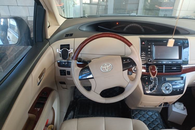 Used Toyota Previa 2012 2.4L 7-Seater Luxury Edition Steering Wheel