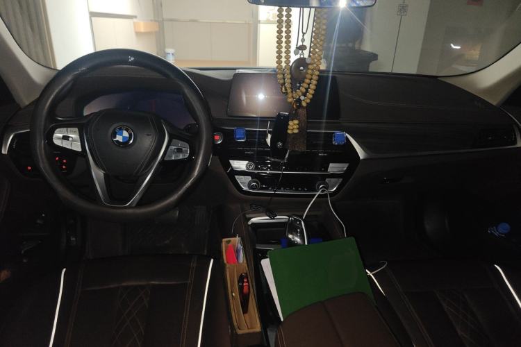 Used BMW 5 Series New Energy 2020 530Le Luxury Package Center Console