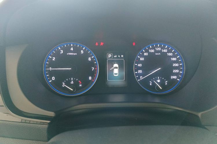 Used Hyundai Mistra 2016 1.8L Automatic Smart GLS
