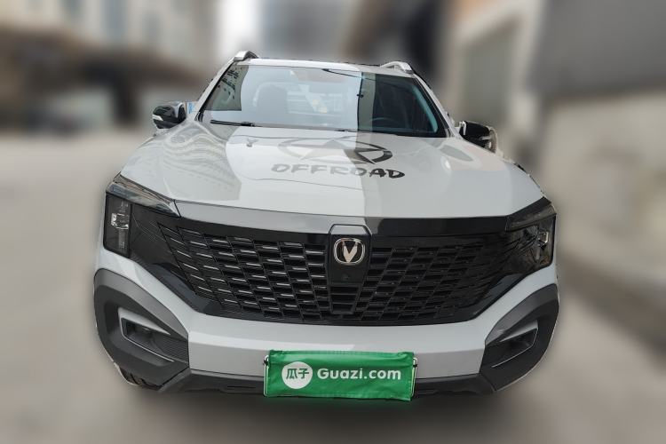 Used CHANGAN Hunter 2024 Knight Edition Flagship Model Dual-Motor All-Wheel Drive Standard Box
