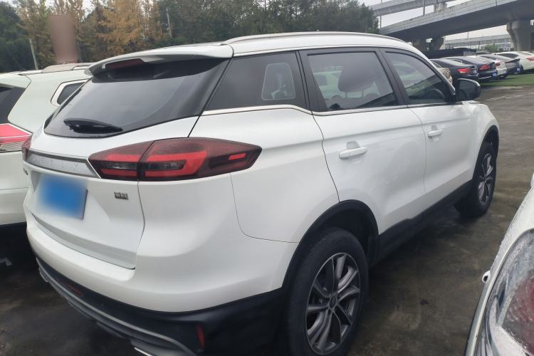 Used Geely Auto Emgrand X7 Sport 2021 Million Edition 1.8TD DCT Two-Wheel Drive Luxury Model