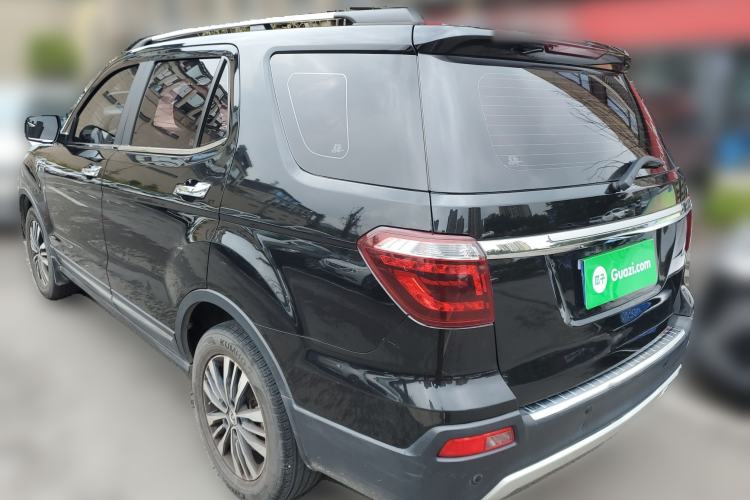 Used CHANGAN OSHAN CX70 2017 Facelifted CX70T 1.5T Manual High-Performance Edition
