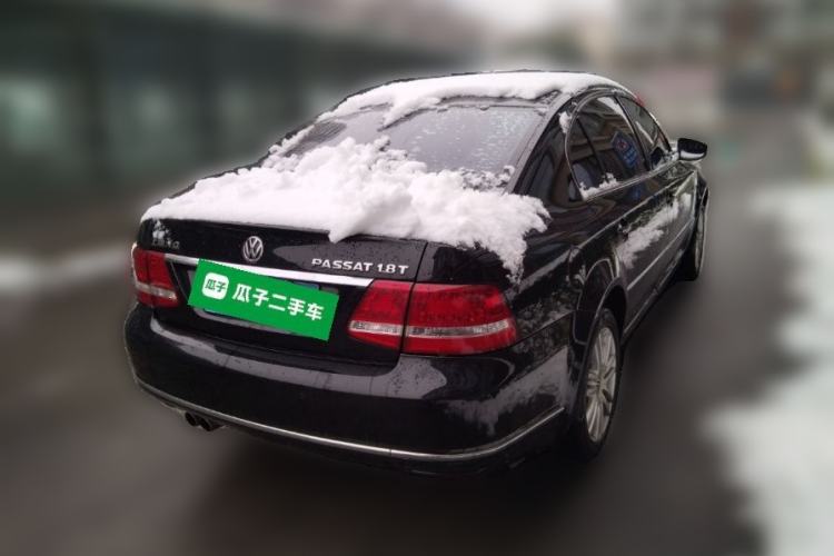 Used Volkswagen Passat 2009 1.8T Manual Luxury Model Rear Right 45 Deg