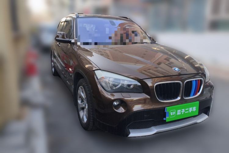 Used BMW X1 2012 sDrive18i Luxury Model Front Right 45 Deg