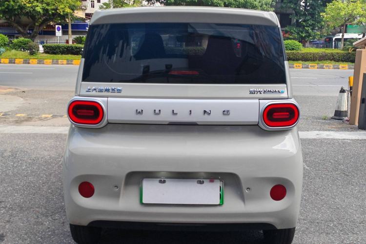 Used Wuling Hongguang MINIEV 2024 3rd Generation 215km Youth Edition