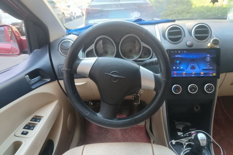 Used Haima Qubit 2013 1.3L Manual Cool Edition