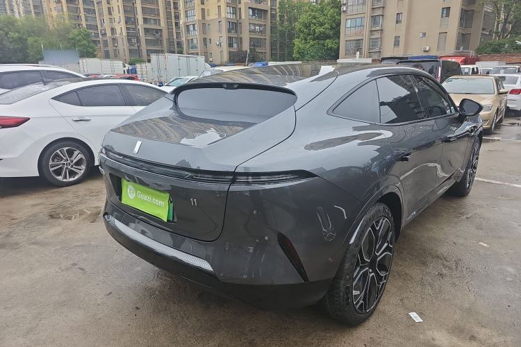 Used Avatr 11 2022 Ultra-Long Range Dual-Motor Luxury Edition 4 Seats Rear Right 45 Deg