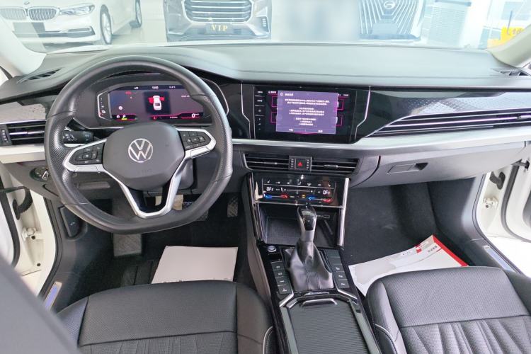 Used Volkswagen Passat New Energy 2022 430 PHEV Hybrid Luxury Edition Center Console