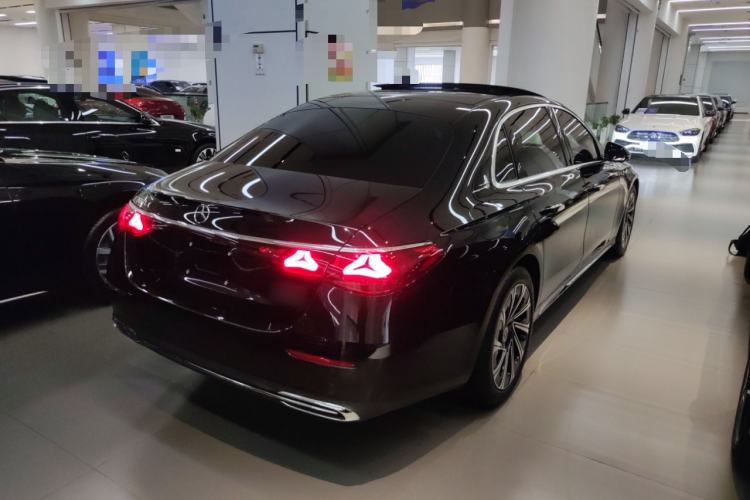 Used Mercedes-Benz E-Class 2024 Facelift E 300 L Luxury Edition